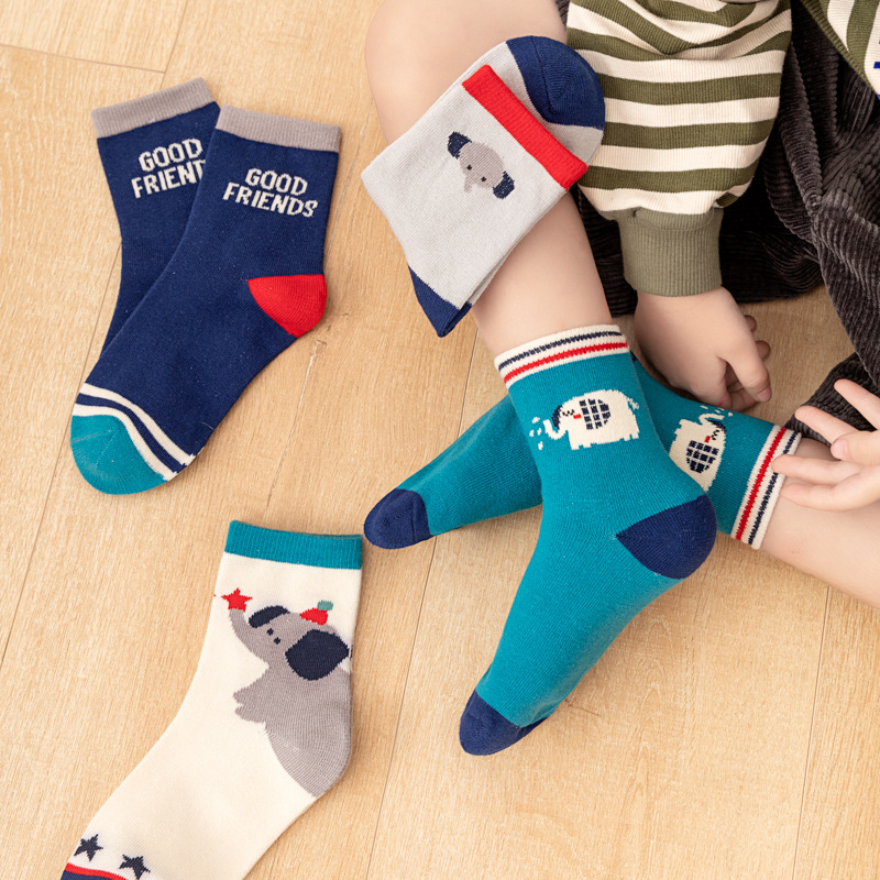 عبوة من 5 جوارب للأولاد بتصميم - مراجعة Cotton Crew Sock Pack وسعره