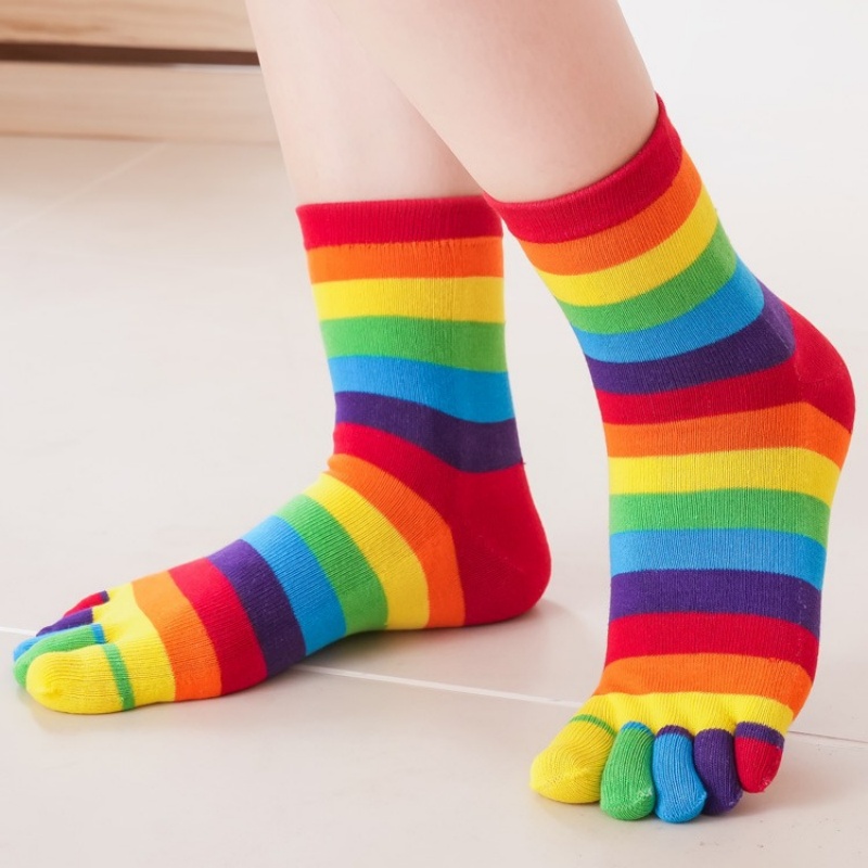 جوارب نسائية قطنية ملونة بخطوط - مراجعة Toe Sock Split وسعره